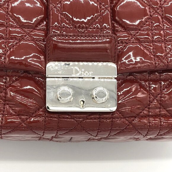 CHRISTIAN DIOR Red Leather Shoulder Bag - Picture 11 of 14